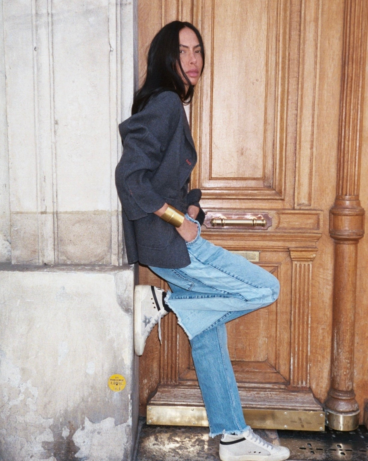 Modelshot / Light Blue / Detail